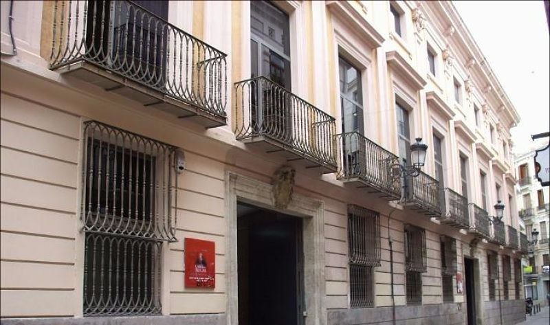 Residencia Palacio de Raga