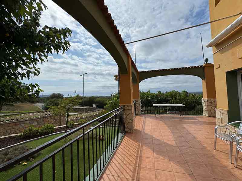 Residencia Europalau terraza